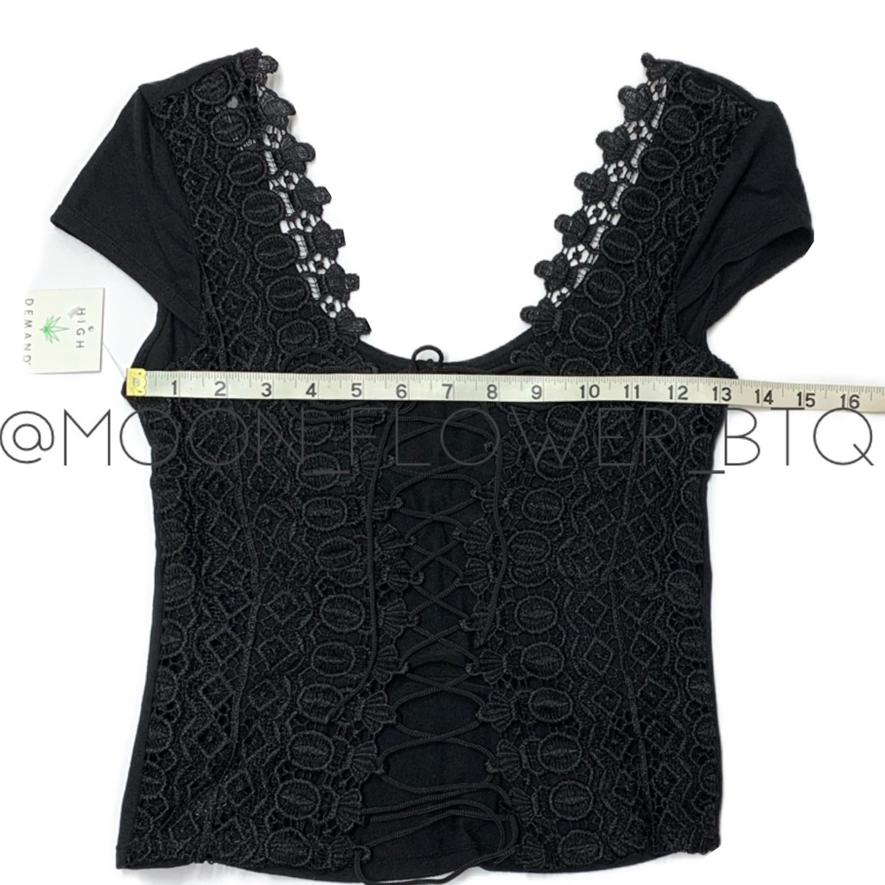 🔴SALE 3/$20🔴 High Demand Women's Knit Jersey Lace-up Back Tee - Picture 12 of 12